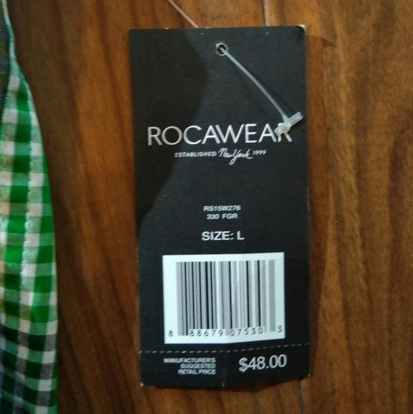 Button up - Picture 4 of 4